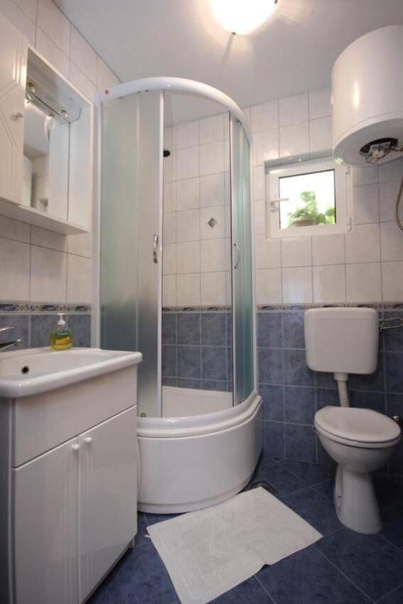 Apartments Zoki - Great Location Close To The Sea فيس المظهر الخارجي الصورة