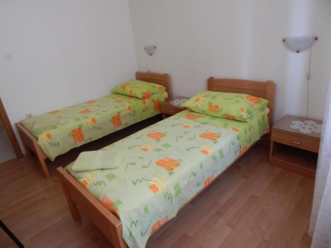 Apartments Zoki - Great Location Close To The Sea فيس المظهر الخارجي الصورة